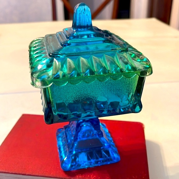 Janette Glass# - Picture 2 of 6